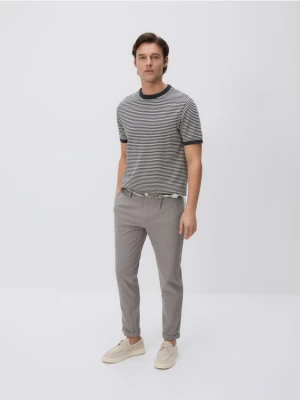 Foto del prodotto Reserved - Pantaloni slim fit con cintura - beige