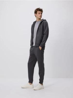 Foto del prodotto Reserved - Pantaloni tuta regular fit - grigio scuro