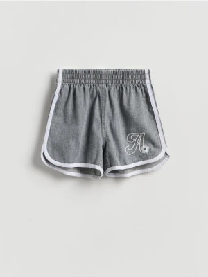 Foto del prodotto Reserved - Shorts in denim con bordo - grigio chiaro