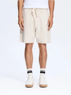Foto del prodotto Reserved - Shorts regular con lino - beige