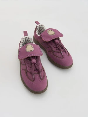 Foto del prodotto Reserved - Sneakers Pusheen - rosa cipria