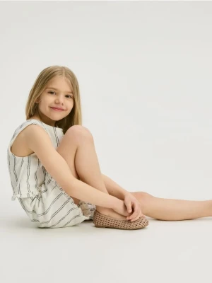 Foto del prodotto Reserved - Tuta corta a righe - beige