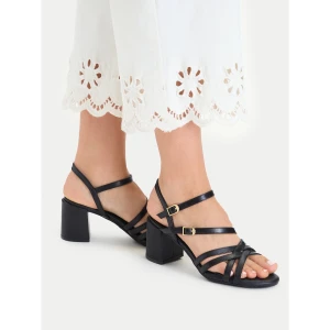 Foto del prodotto Sandali Clarks Ezoria Strap 26185893 Nero