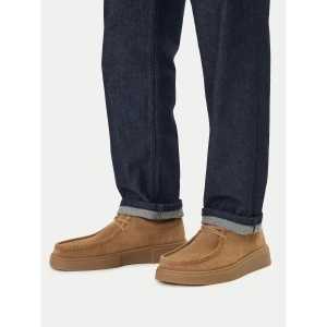 Foto del prodotto Scarpe basse Clarks Torview 26183437 Marrone