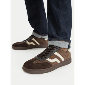 Foto del prodotto Scarpe basse Gant 33638375 Marrone scuro