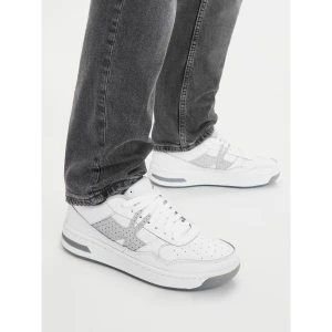 Foto del prodotto Sneakers Under Armour UA Court 96 Suede 3028765 Bianco