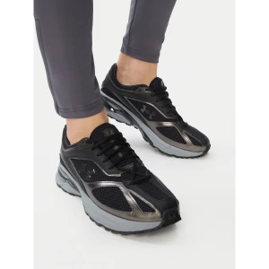 Foto del prodotto Sneakers Under Armour UA HOVR Apparition RTRFTR TC 3027595 Nero