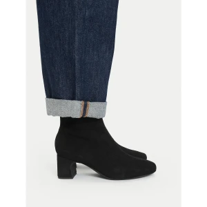 Foto del prodotto Stivaletti Clarks Fernie Zip 26182936 Nero